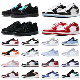 jumpman 1 lage basketbalschoenen heren dames 1s lows sneakers Reverse Mocha Olive Black Phantom Bred Toe Panda UNC Wolf Grey True Blue heren dames outdoorsportsneakers