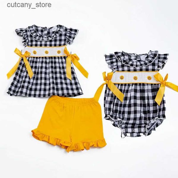 Combinaisons Girlymax été bébé filles Boutique enfants vêtements ensemble short et haut barboteuse lait soie abeille Plaid frère L240307