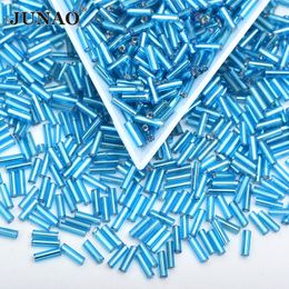 Junao 20g 6 mm Aquamarine Couleur coudre en verre Hingestone Graines Perles d'espaceur à tube long Perles de tube à tube cristallin pour décoration