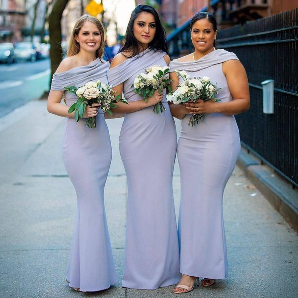 Vestidos de dama de honor junior Sirena azul gris fuera del hombro Vestido largo plisado de dama de honor para mujeres negras africanas Ropa de invitado de boda en boda NR007