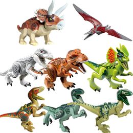 Jurassic Dinosaur World Building Blocks Series Velociraptor T-Rex Triceratops Figuur Bakstenen Noctilucence Kids Toys Crystal Diamond Gifts