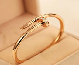 Jute un bracelet à ongles Clout Set de bijoux de luxe AVEUR AVOIR HOMMES ET FEMMES 16 19 cm Gold Rose Sier2659028