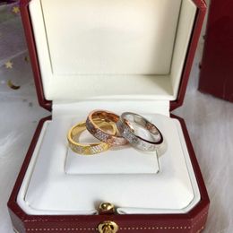 K0 Love Ring for Woman Designer Man Diamond Fine Silver Gold Plate de 18k T0p Reproducción oficial Reproducción Estilo clásico Joya de lujo Joya Exquisita Regalo 017