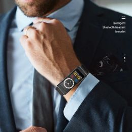 K13 Smart Watch met Bluetooth-compatibele oortelefoon 2-in-1 Smart Smartwatch-stappenteller Sportsarmband