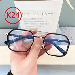 K24 Anti Blue Light -bril Cross Flower Punk Style Hip Hop Silver Snake Patroon Gepolariseerde zonnebrillen Sport Retro grote frame -bril