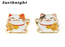 K356 Lucky Cat schattige metalen emailpennen en broches voor rappin rugzakzakken badge cool cadeaus 1 pcs67479896455801