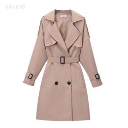 Kaki Double boutonnage femmes coupe-vent printemps/été coréen mince col rabattu dames tenue grande taille trench décontracté L220725