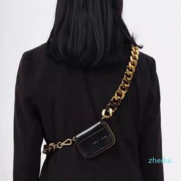 Kara Designers Bags Fashion Trend Sac à chaîne métallique épaisse sac noir portefeuille épaule Mini petit sac à main à la poitrine