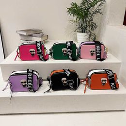 karl Koreaanse stijl crossbody tas gepersonaliseerde mode draagbare cameratas pu leer veelzijdige westerse stijl schoudertas voor dames 231115