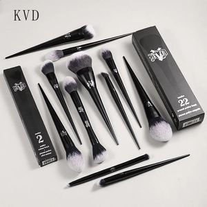 Kat Von D-Juego de brochas de maquillaje, base, colorete, resaltador, corrector en polvo, esculpido, sombra de ojos, marca KVD 240131