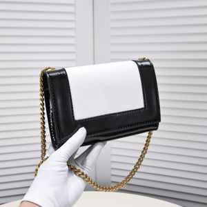 Kate Pequeño cuero liso brillante 20 cm bolsos de hombro de cuero de cocodrilo negro blanco bolsos con solapa bolsos de cadena 8026