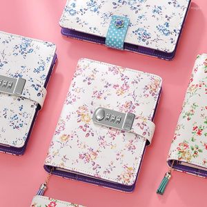 Kawaii A6 Koreaans Lock Leather Notebook schrijfblokken Bloem Girl Gift Losse bladwachtwoord Mini Lotable Diary School Supplies