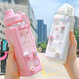 Botella de agua en colores pastel del oso de Kawaii con la etiqueta engomada 3D 700ml 900ml Plástico Viaje Té Jugo Leche Portátil Lindo Shaker Botella de bebida Regalo Y264Q