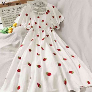 Kawaii broderie fraise robe femmes blanc col carré manches bouffantes Vintage a-ligne plage es vêtements coréens 14547 210512