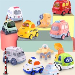 Kawaii Mini Auto 4 stks / set Cartoon Trek Auto Baby Speelgoed Weerstand tegen Fall Voertuig Licht Muziek Speelgoed voor kinderen 220418
