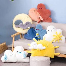 Kawaii kussen wolk cartoon zon maan regendrop kussen creatief geluk familie pluche speelgoed sofa home decor 240426