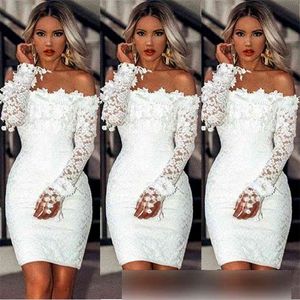 Kayotuas femmes robe Sexy dentelle blanche à manches longues moulante hors de l'épaule fête de mariage Clubwear soirée courte Mini tenue 210522