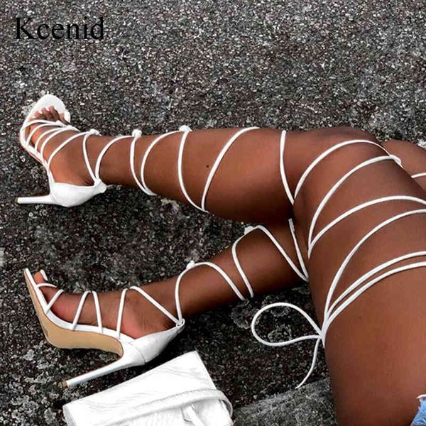 Kcenid 2021 nuevas mujeres gladiador rodilla alta sandalias abiertas de punta de punta de cordones cruzados tacones de tiras moda zapatos sexy con estilo