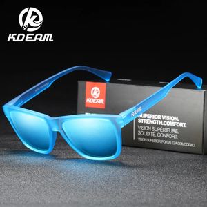 Kdeam Polaris Menwomen Sunglasses Sunglasses Ultra Light Design Driving Car Sports Shades Unbreakable TR90 ARM avec boîtier 240414