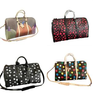 Houd 45 alle snelle reiszak Bagage X Yayoi Kusama Mens Dames Designer Bag Psychedelic Painted grote capaciteit schoudertassen Cros2398