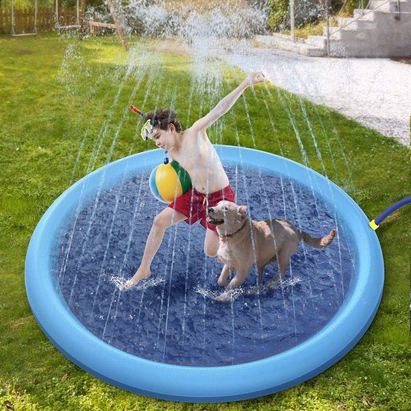 chenils stylos 100/150/170 cm Pet Sprinkler Pad Jouer Tapis De Refroidissement Pour Chien Piscine Gonflable Jet D'eau D'été Cool Baignoire 220929