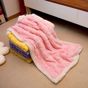 Chenils stylos couverture de chien chaud épaissi chiens coussin de sommeil coton animal de compagnie doux et confortable couverture de chat drap de lit accessoires 231122