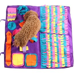 Stylos de chenils Tapis de reniflage pour chien de compagnie Reniflant Couverture de formation Coussinets en polaire détachables Soulager le stress Nosework Puzzle Toy Nose Pad 230907