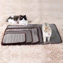 Chenils tapis de refroidissement pour animaux de compagnie chien glace soie coussin couverture lavable été lit de couchage pour chats chiens chenil canapé plancher voyage sièges de voiture