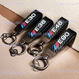 Llaveros 1 unid estilo de fibra de carbono llavero de coche llavero de cuero de microfibra para llaveros para E46 E90 E39 E60 E36 (negro) T240227