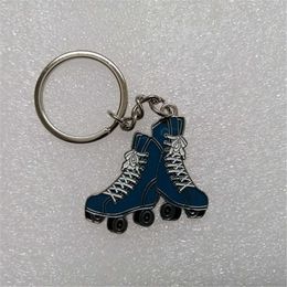 Key Rings 20 Pieceslot Nieuwe zinklegering Roller Skatesvormige Keychain Metal Skate Keyrings J230222