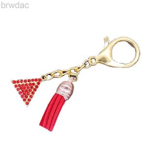 Anneaux clés Bling Red Rignestone Cher triangle Delta Tassel Sorority Key Chain Bijoux 240412