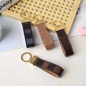 Key Rings Designer Donkey Old Flower Keychain Chesseboard Chesseboard Claver Man Manne Vrouw dezelfde stijl Keyring Pendant Kwyi