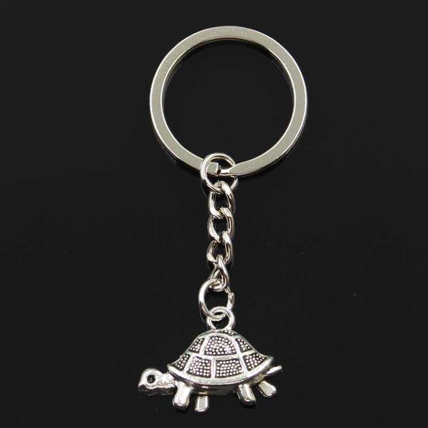 Llaveros Moda Tortuga Tortuga Mar 19x27mm Colgante 30mm Llavero Cadena de metal Color plata Hombres Regalo de coche Recuerdos Llavero Dropshipping R230311