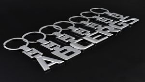 Anneaux clés pour Mercedes Benz A B C E S R G 3D Lettres Badge Car Keychain Metal Kechains Clégerie Chaîne Key Rings3097164