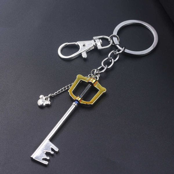 Llaveros Juego Kingdom Hearts Sora Llavero Keyblade Arma Modelo Llavero de metal extraíble Hombres Coche Mujeres Bolsa Accesorios Joyería R230311