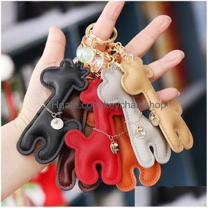 Key Rings Giraffe Keychains PU Leather Holder Fashion Car Keyrings Chains Accessoires For Women Gifts Mens Cartoon Animal Design Bag DHSZV