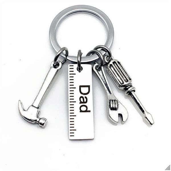 Porte-clés Mini outils à main Chaînes Clé à anneau Tournevis Marteau Porte-clés Porte-clés Porte-clés en acier inoxydable pour la fête des pères Papa Grand Dhdpl