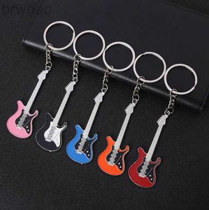 Rings de llave Nuevo diseño Classic Guitar Keychain Cadena de llave Key Ring Instruments Musical Instruments Perth para Man Women Gift Wholesale 17079 240412