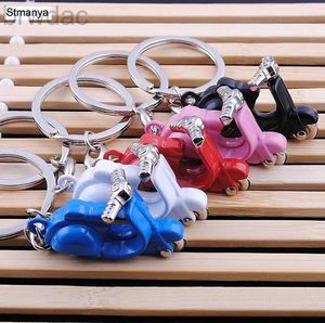 Anneaux clés Nouveau design Cool Mini Metal Keychain Car Chaîne Key Key Ring Motorcycle Chain Mézer Pendeur pour homme Gift Wholesale 17217 240412