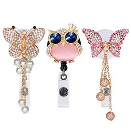 Porte-clés Nouveau Diamant Papillon Hibou Forme Rétractable Infirmière Insigne Bobine Clip Titulaire Étudiants Médecin Carte D'identité En Métal Ornement Drop Delive Smtug