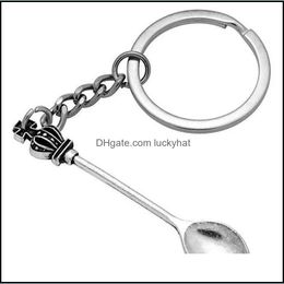 Key Rings Wonderland Crown Inspired Mini Tea Spoon Chains Personnalité Création de bijoux créatifs DHPZQ