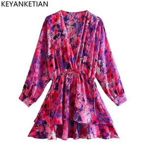 Keyanketian Women Fashion V Neck Floral Print Dubbele laag Ruches A Line Mini Shirt Dress vrouwelijk Chic Losse Lap Up Lady Outfit 240412