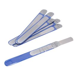 Claviers 6 pièces Fichier de ongles en acier inoxydable File de ongles en diamant doublement Fichier de manucure de fichier de ongles en métal pour la famille et les voyages