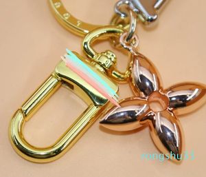 Hanger de bolsas de llavero Monograma clásico Flower Fashion Metal Key Rings