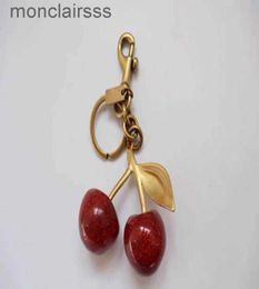 Keychain Cherry Style Red Color Chapstick Wrap Lipstick Cover Team Lipbalm Cozybag Parts Mode Fashion9126782 6E0M