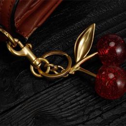 Keychain Crystal Styles Cherry Couleur Red Femmes Girls Sac Car Pendant Pendre Accessoires Fruit Decoration Fruit Decoration 2024 112X