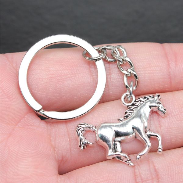 Porte-clés porte-clés livraison directe Vintage fait à la main Antique couleur argent 30x22mm cheval pendentif porte-clés