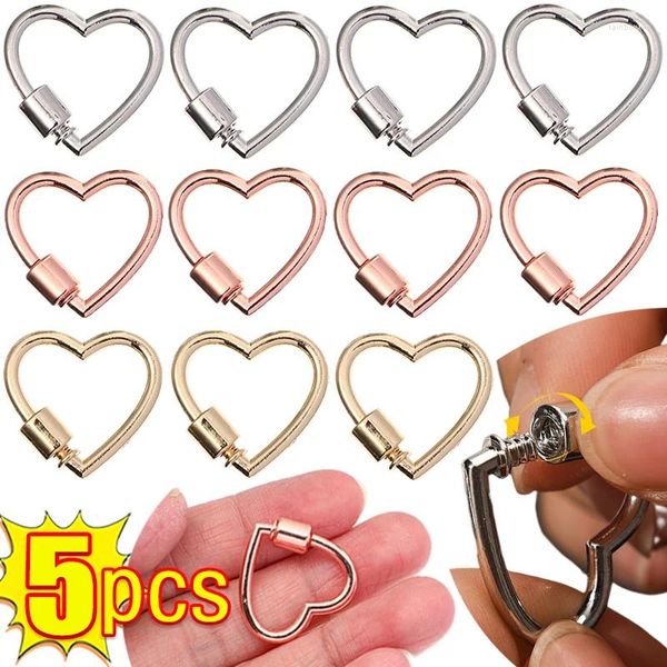 Porte-clés 1 / 5pcs Boucle d'ouverture Coeur Spring Gate Anneaux Porte-clés Sac en cuir Sangle Chaîne de chien Boucles Snap Fermeture Clip DIY Accessoires