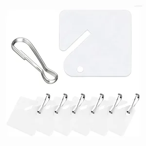 Sleutelhangers 100 stuks blanco hangende sleuteltags met metalen karabijnhaken voor gleufkasten, dozen, kluisjes