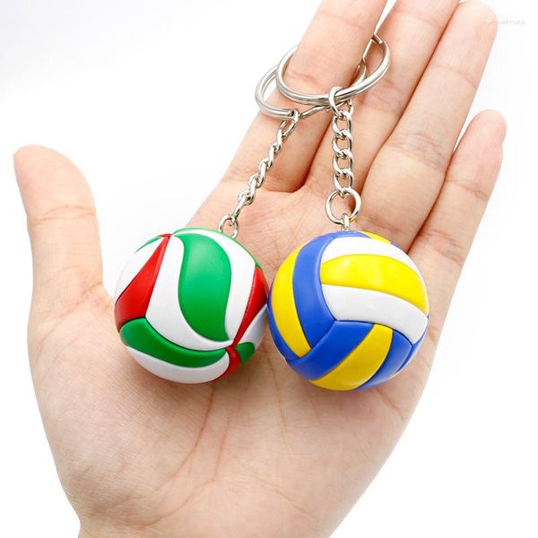 Llaveros 100 unids / lote Llavero de voleibol de cuero para hombres Mujeres Llavero de coche Pelota de playa Jugadores deportivos Bolsa de regalo de recuerdo Accesorios colgantes